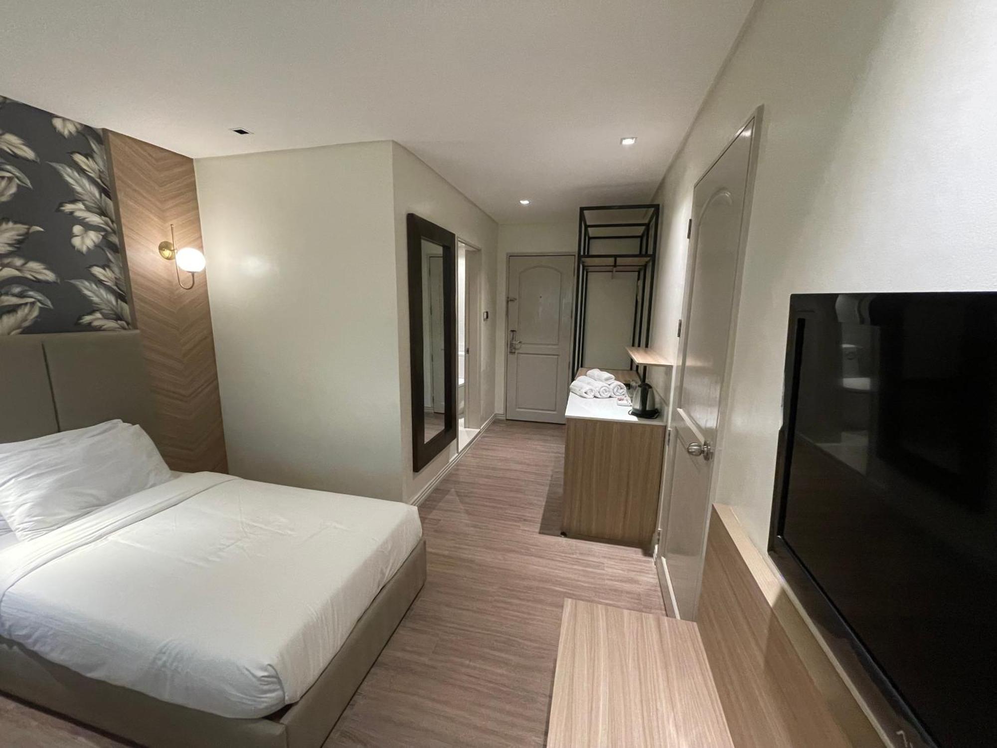 Luisita Central Park Hotel Tarlac City Quarto foto